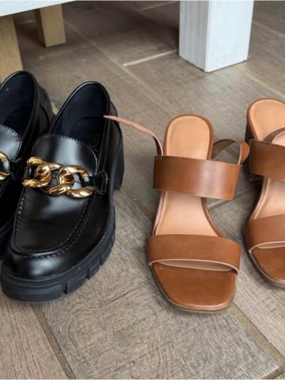 Size 7.5 two pair shoes *like new*